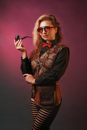 欧美复古蒸汽朋克风格美女写真图片